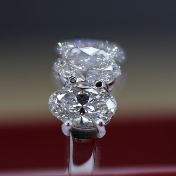 5.00 Carat Oval Lab-Grown Diamond Half Eternity Band 14K White Gold IGI Certifie - Picture 7 of 8